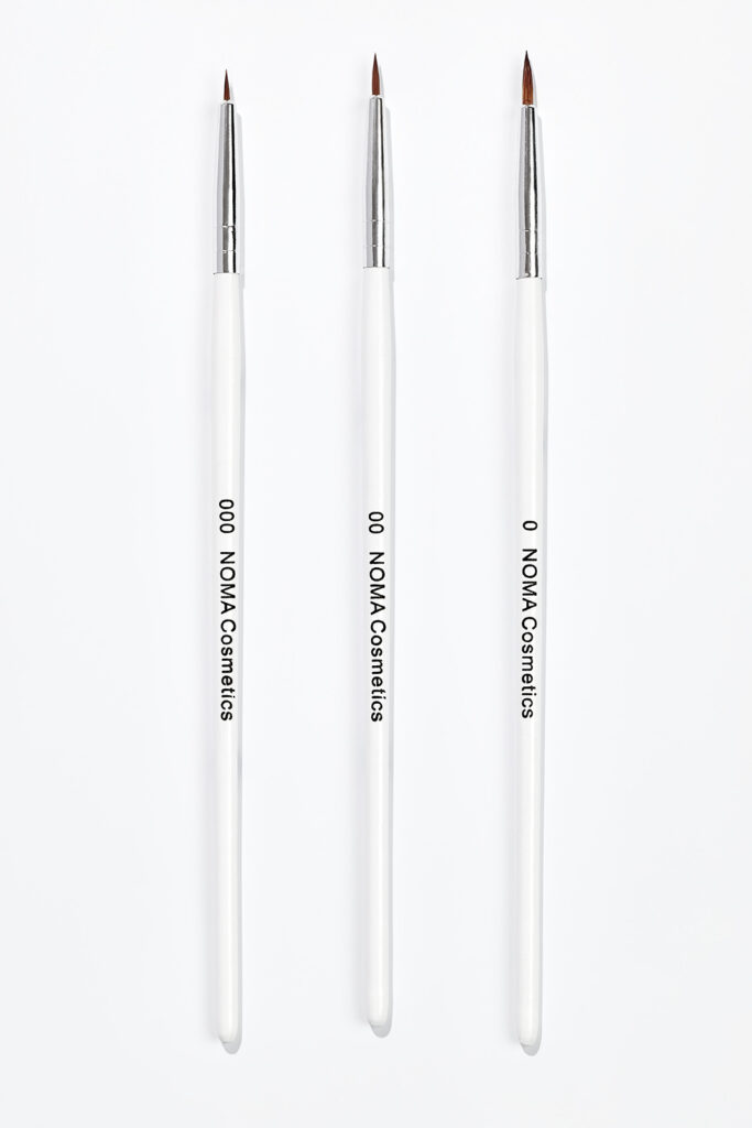 Pinselset auf weißen Hintergrund, drei Größen